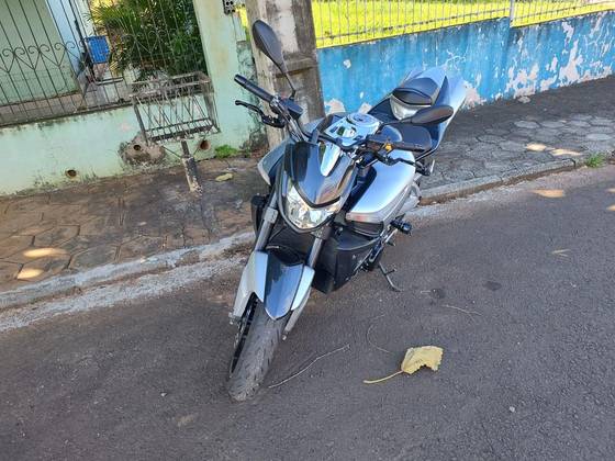 SUZUKI GSX 1300 B-KING 